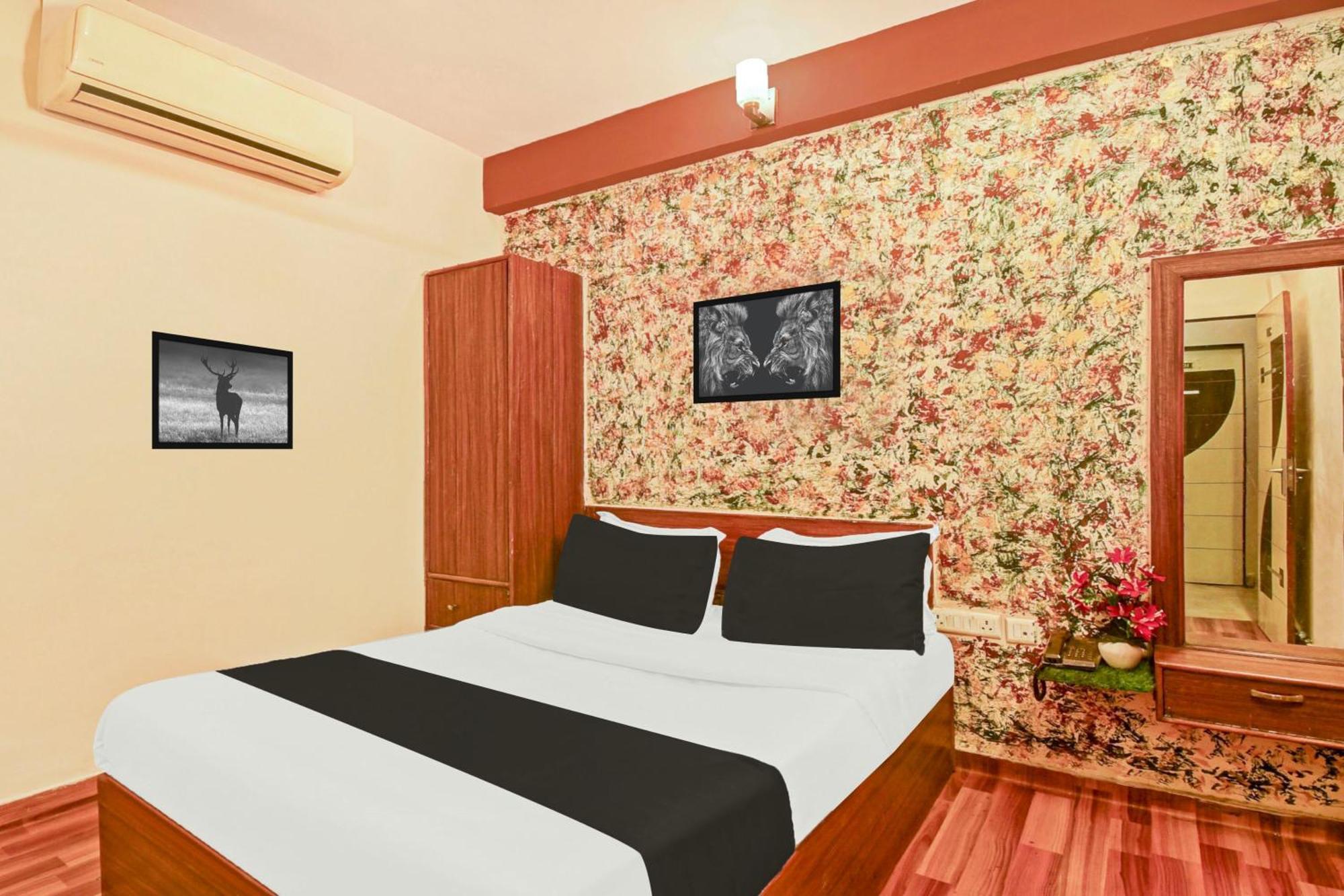 Hotel O The Blue Inn Jaipur Buitenkant foto