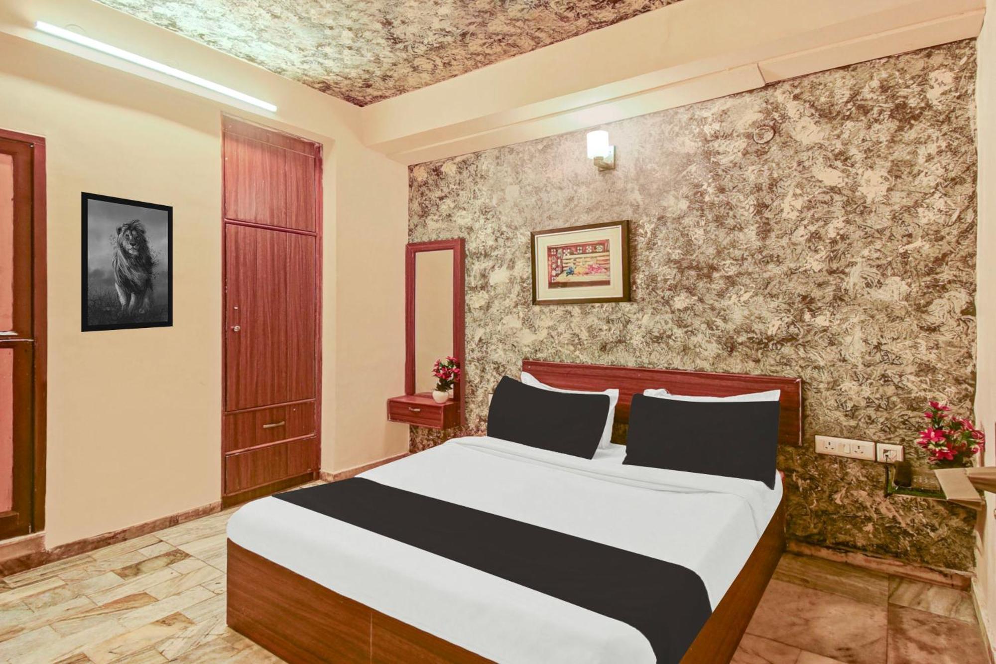 Hotel O The Blue Inn Jaipur Buitenkant foto